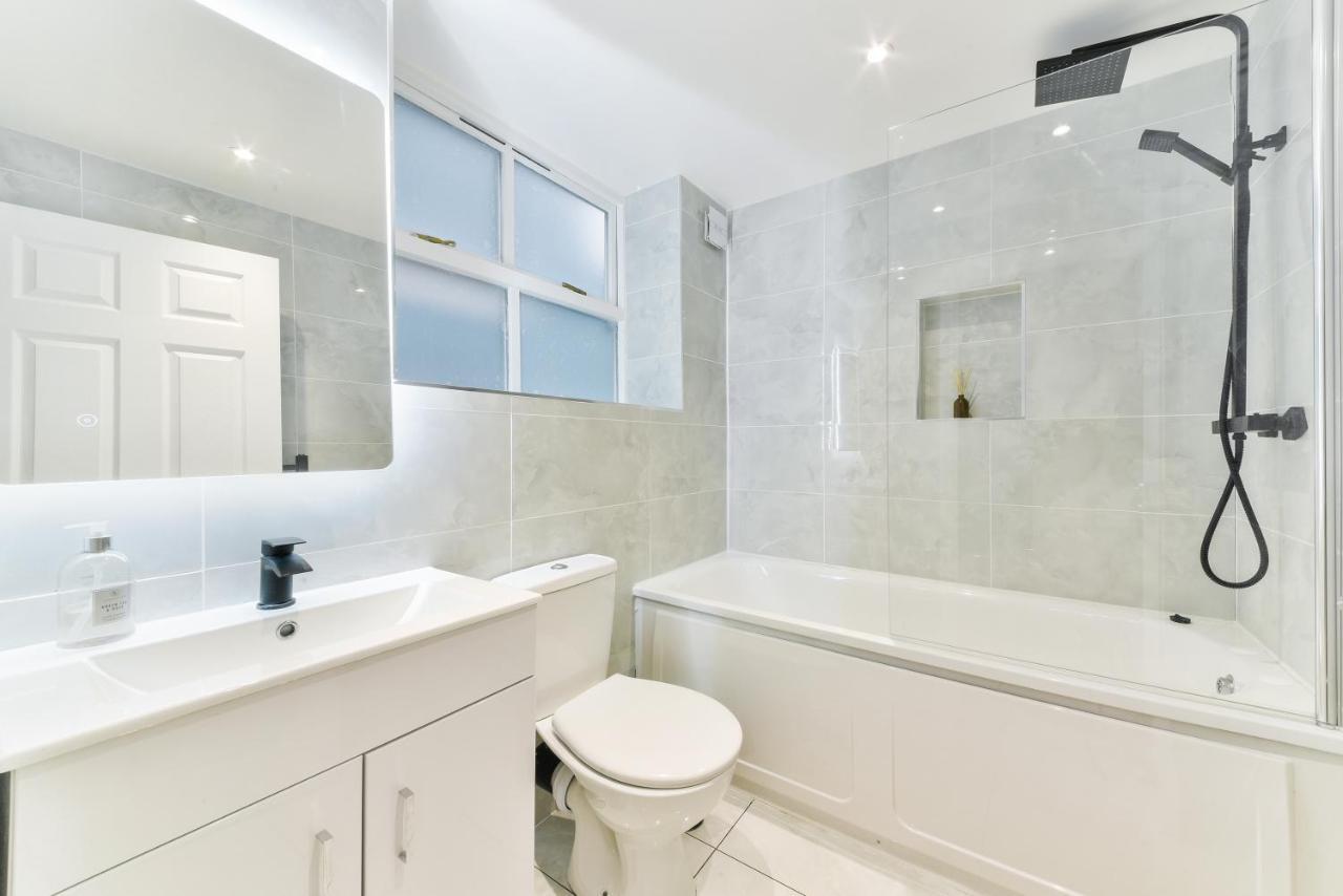 לונדון Amazing 2 Bed Apartment Clapham North מראה חיצוני תמונה